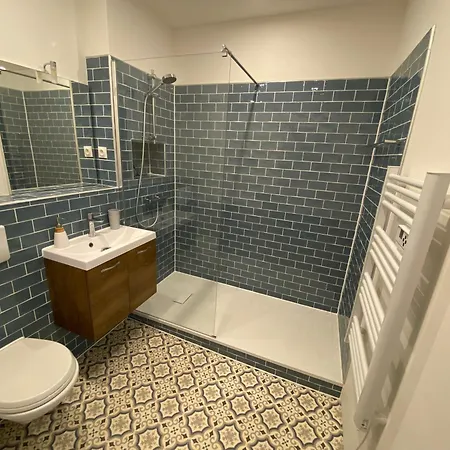 L'ancien Cafe - And Nocleg ze śniadaniem